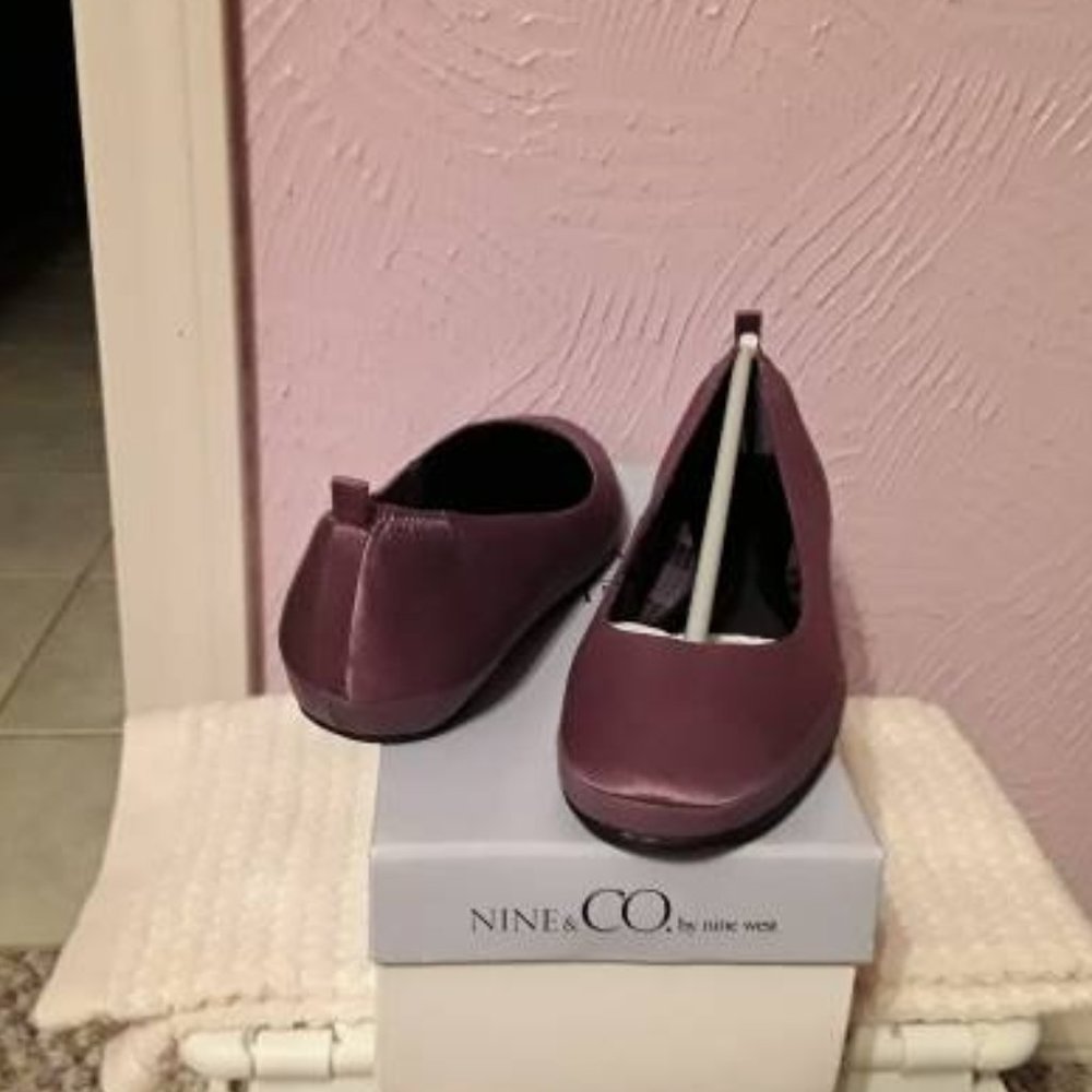 New Still In Box Size 8 Women's Shoes From Nine & Co By Nine West Light Purple